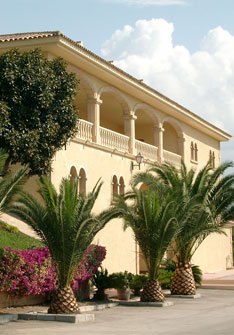 Bodegas Enrique Mendoza